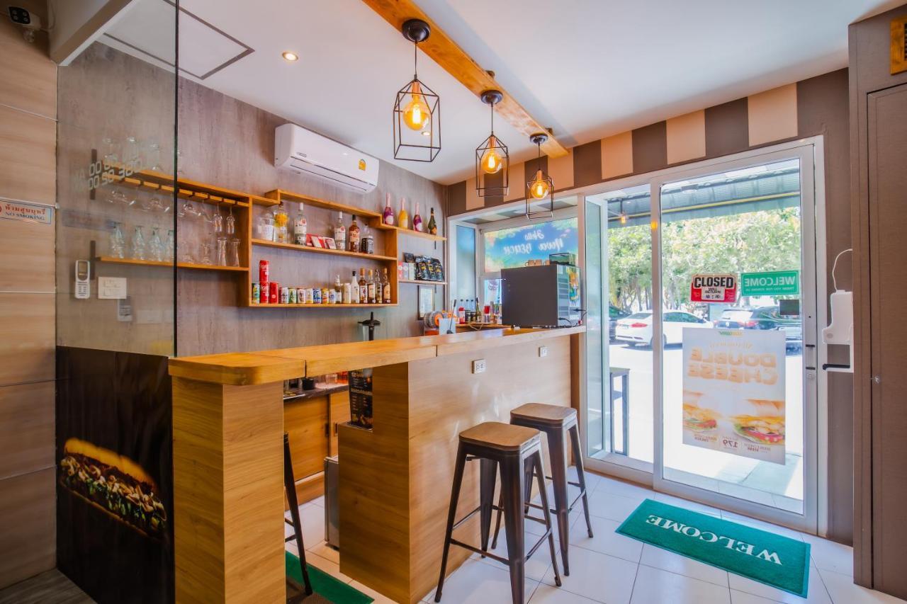 Time Out Hotel Patong Ngoại thất bức ảnh