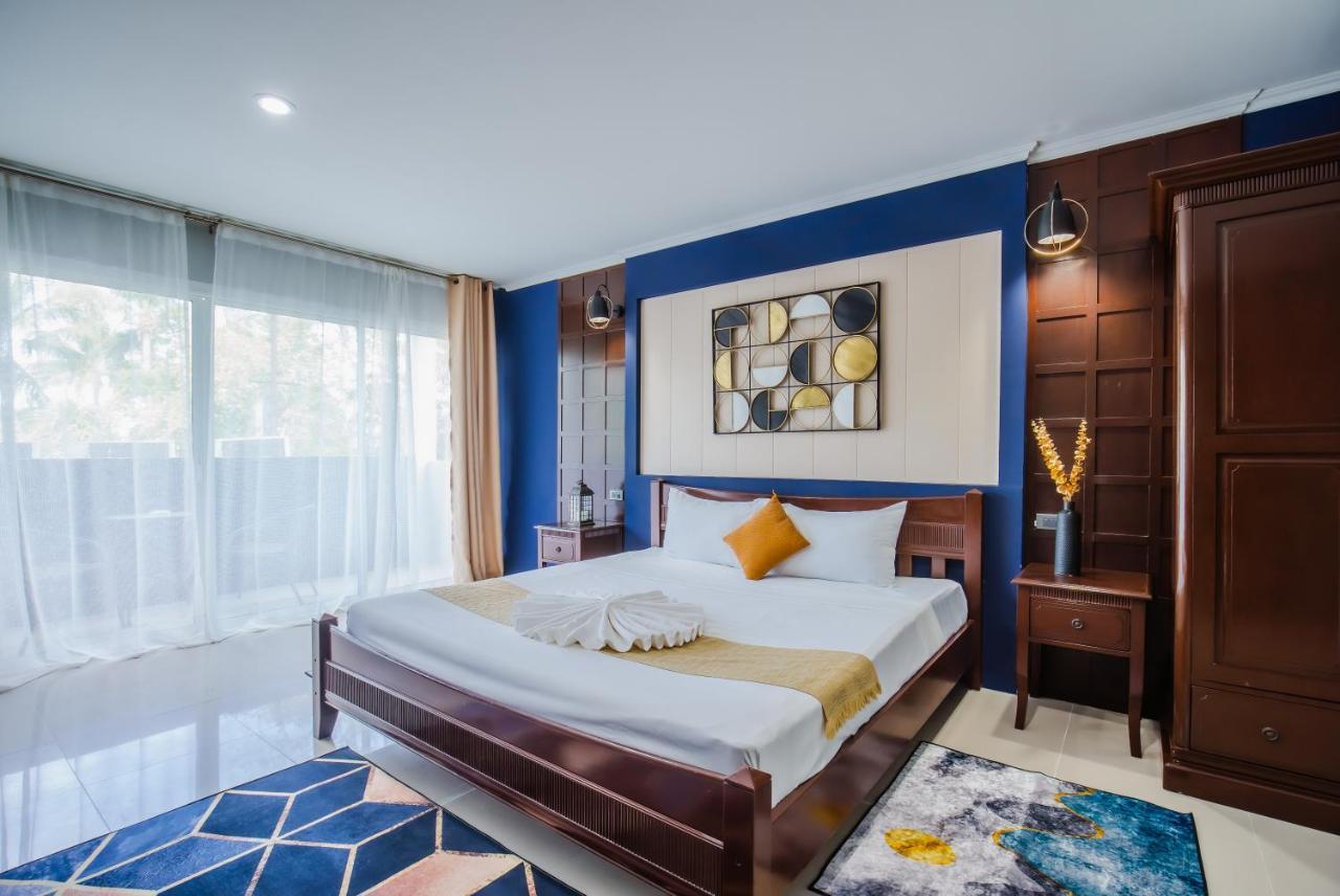 Time Out Hotel Patong Ngoại thất bức ảnh