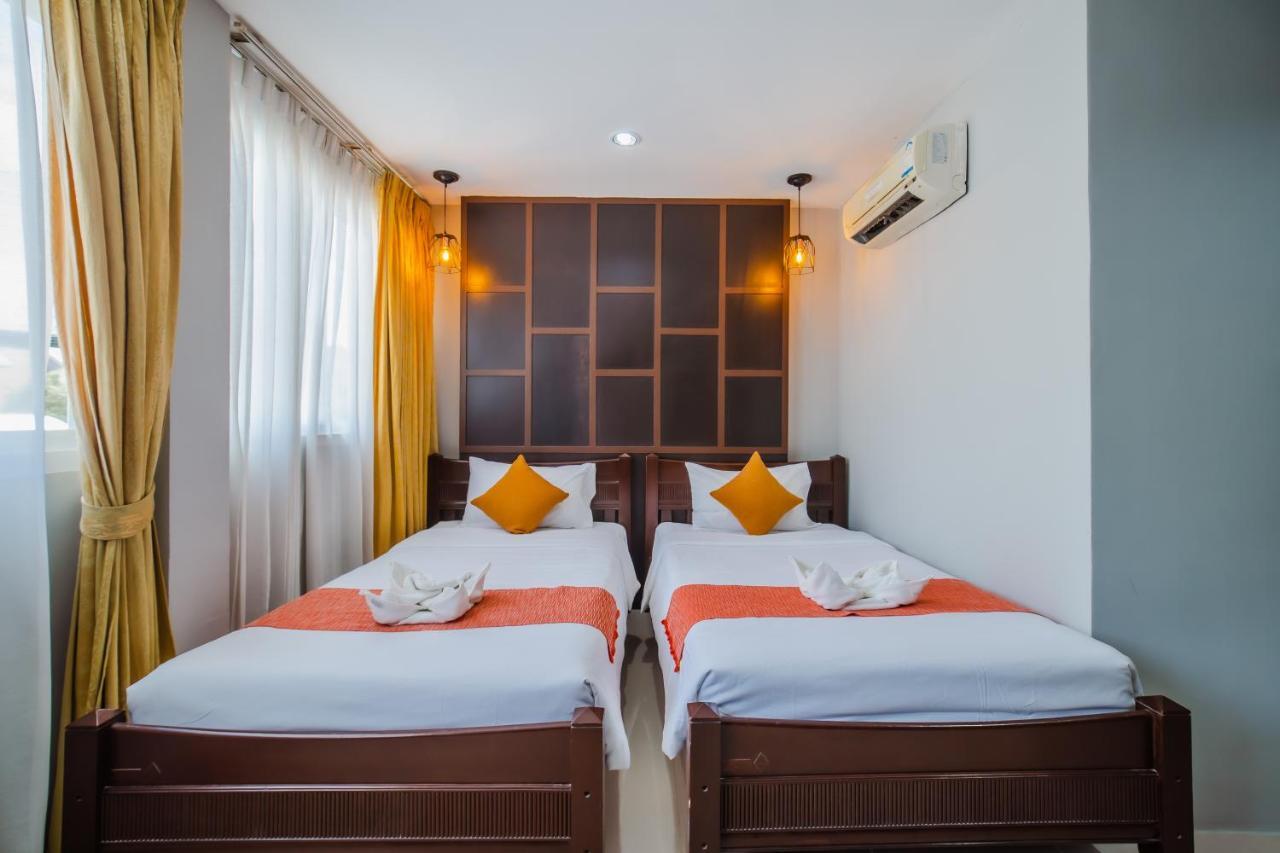Time Out Hotel Patong Ngoại thất bức ảnh