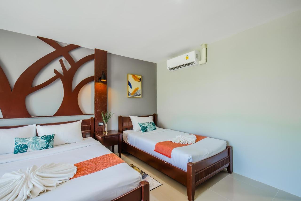 Time Out Hotel Patong Ngoại thất bức ảnh